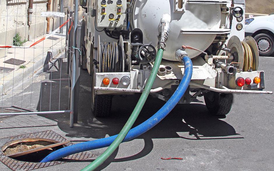 appareil déboucheur canalisation Évry